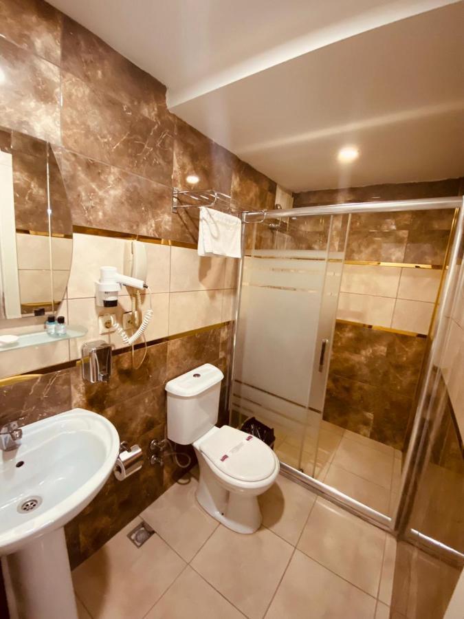 Adora Hotel Cafe & Restaurant Isztambul Kültér fotó
