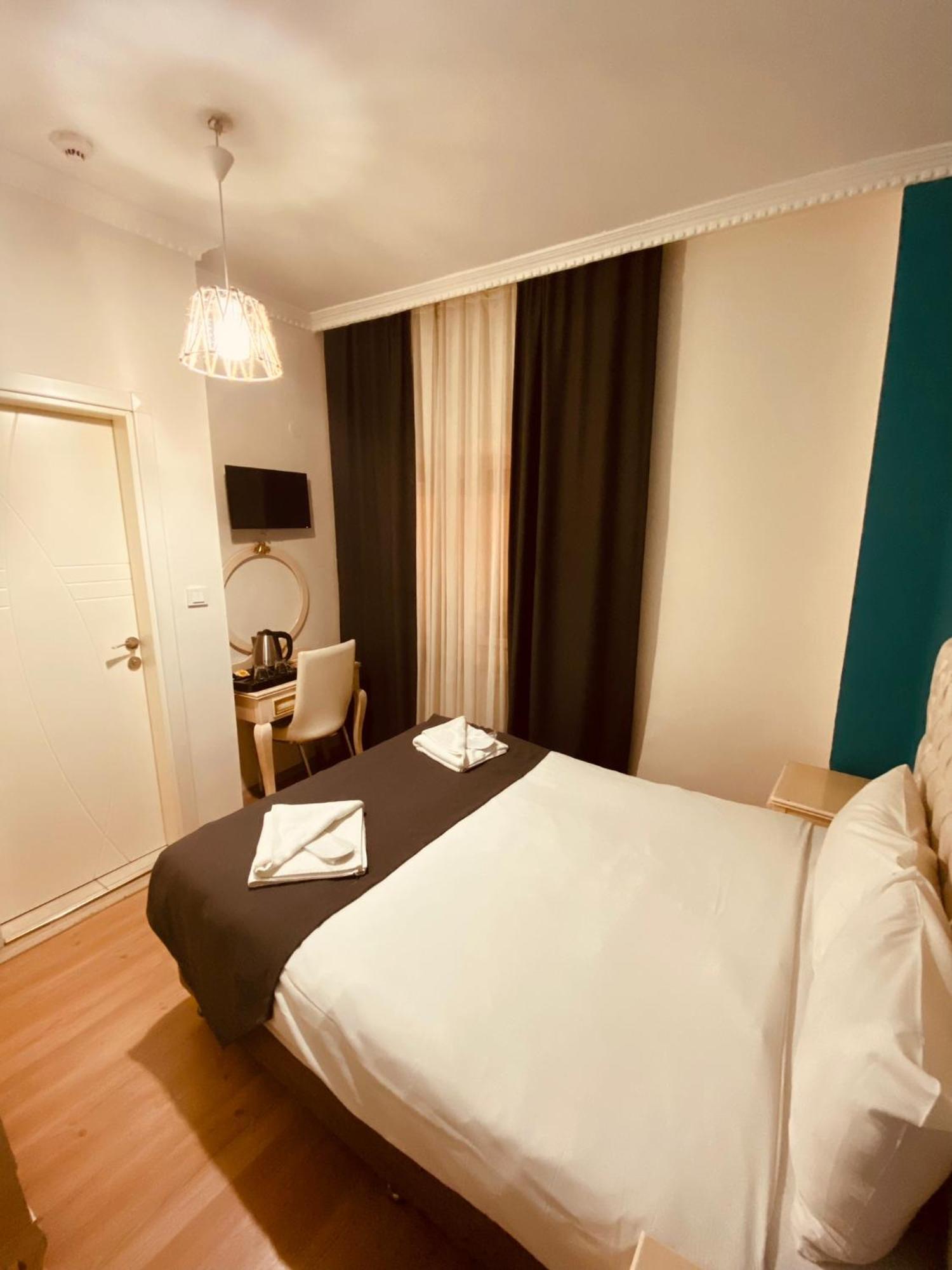 Adora Hotel Cafe & Restaurant Isztambul Kültér fotó