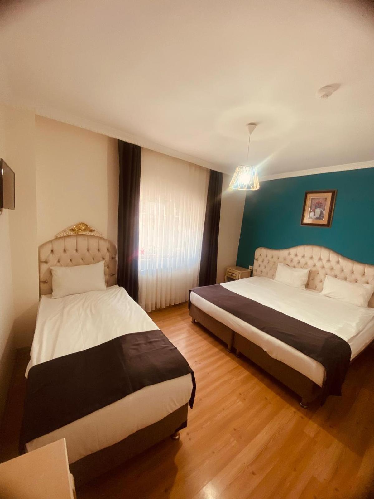 Adora Hotel Cafe & Restaurant Isztambul Kültér fotó